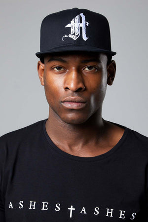 Classic snapback- Black/white